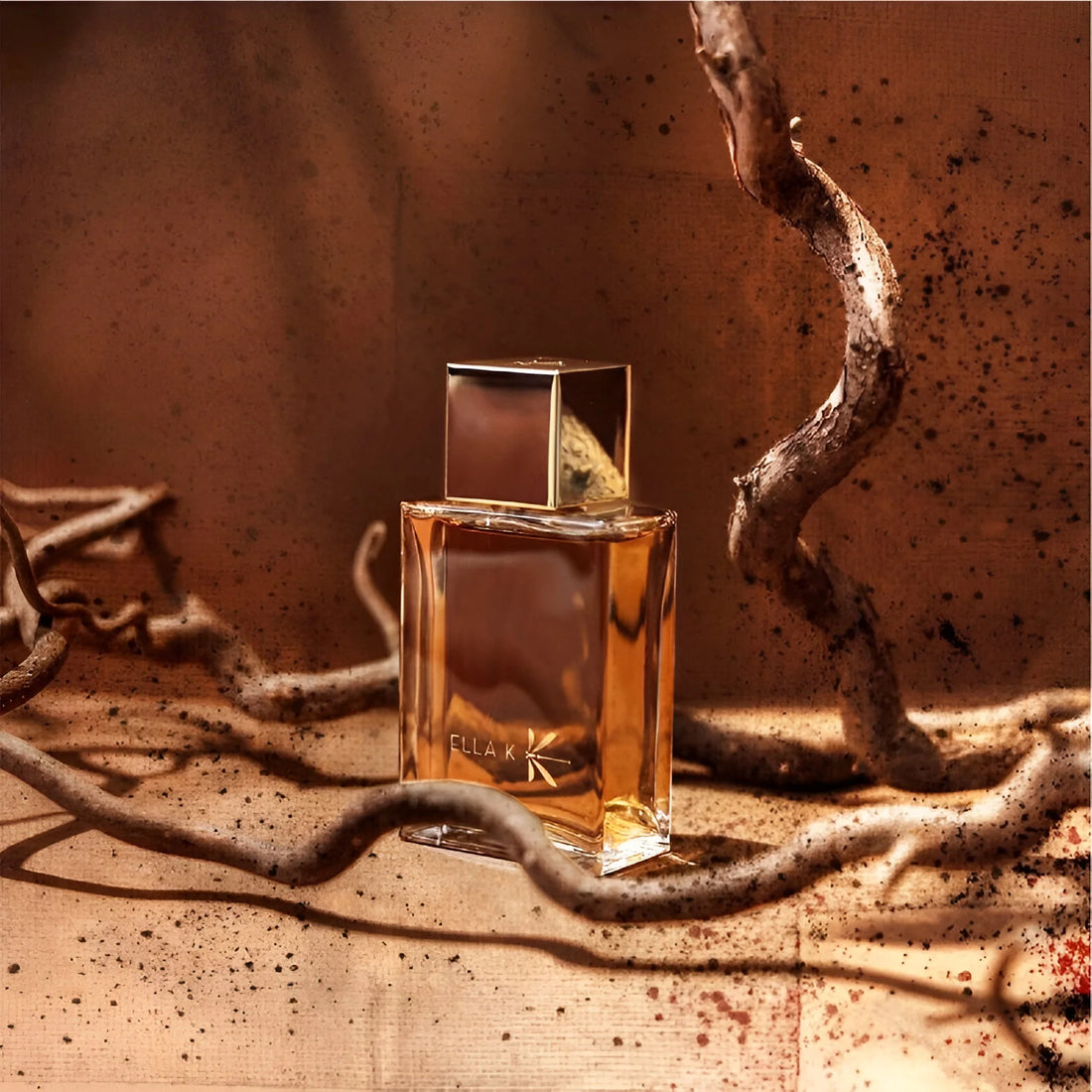 ELLA K Cri du Kalahari perfume bottle with gold cap and white packaging box 100 ml