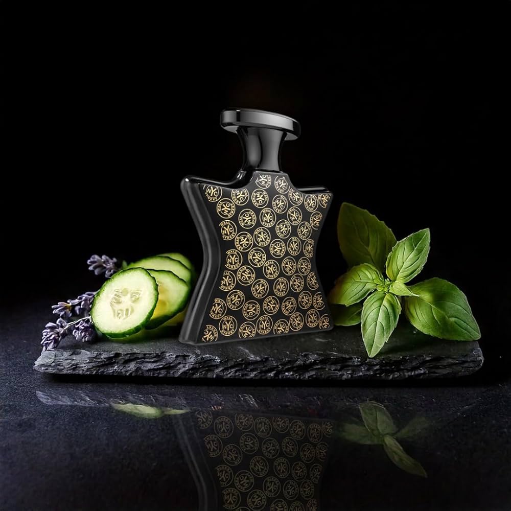Bond No.9 Wall Street perfume bottle with black star-shaped design and fruity floral ingredients
