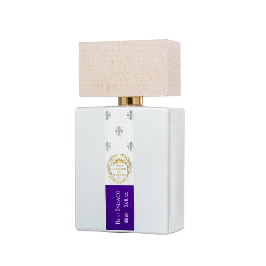 Giardini Di Toscana Blu Indaco perfume bottle with white rectangular design and wooden cap
